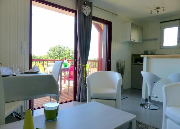 Holiday home Cozy Avec Terrasse Et Climatisation Pres De Saint Pourcain - Fr-1-489-267 *