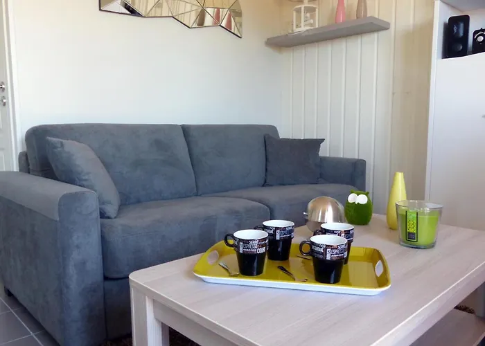 Cozy Avec Terrasse Et Climatisation Pres De Saint Pourcain - Fr-1-489-267 Ferienhaus