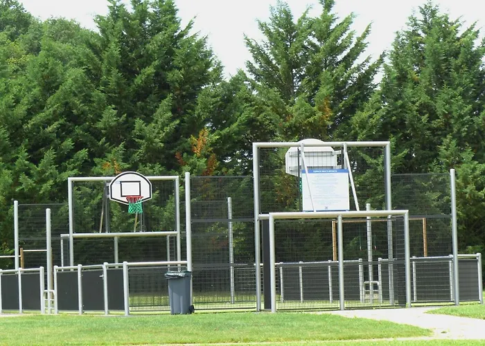 Cozy Avec Terrasse Et Climatisation Pres De Saint Pourcain - Fr-1-489-267 * Meillard